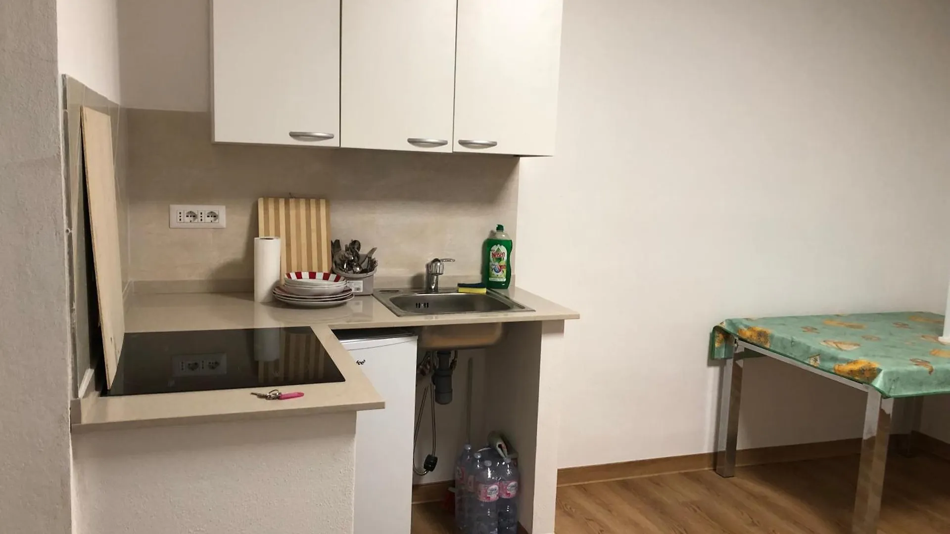 Arenada Private Rooms And Apartment Sud Cagliari